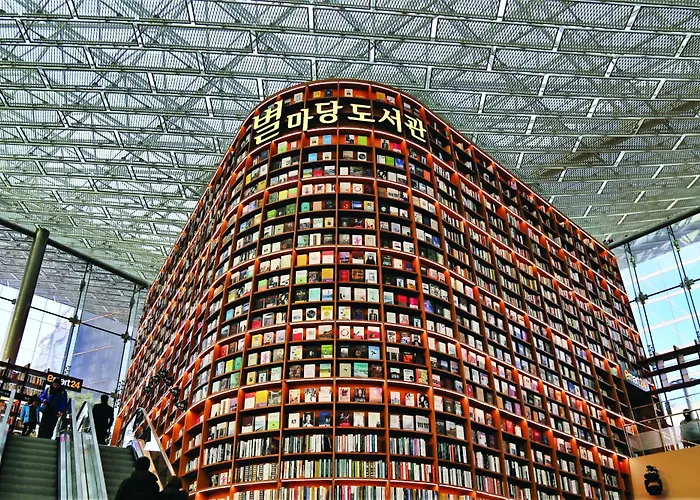 Apartment 신규할인, Free Luggage Storage, Gangnam, Yeoksam, Near Gangnam Station, Gangnam Plastic Surgery Clinics, Garosu-gil, Apgujeong Rodeo Street, Coex Mall, Gangnam Wedding Venues, Airport Bus Access Seoul